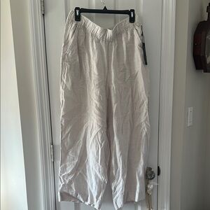 Tahari Cream Linen Pants